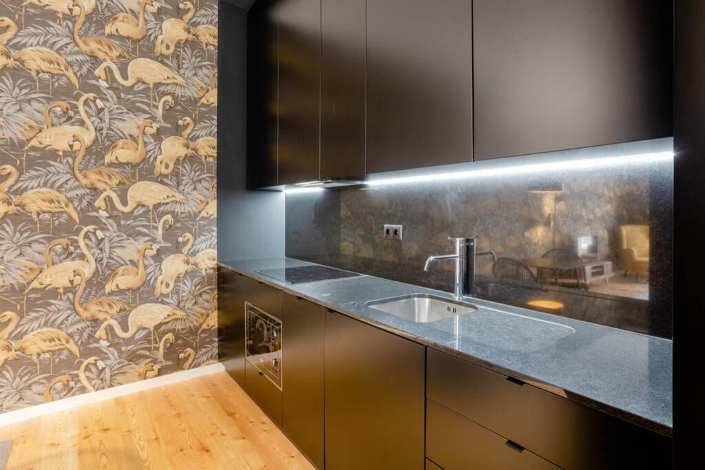 Boutique Rentals-Art & Charm II Apt W/ Terrace Porto Exterior foto